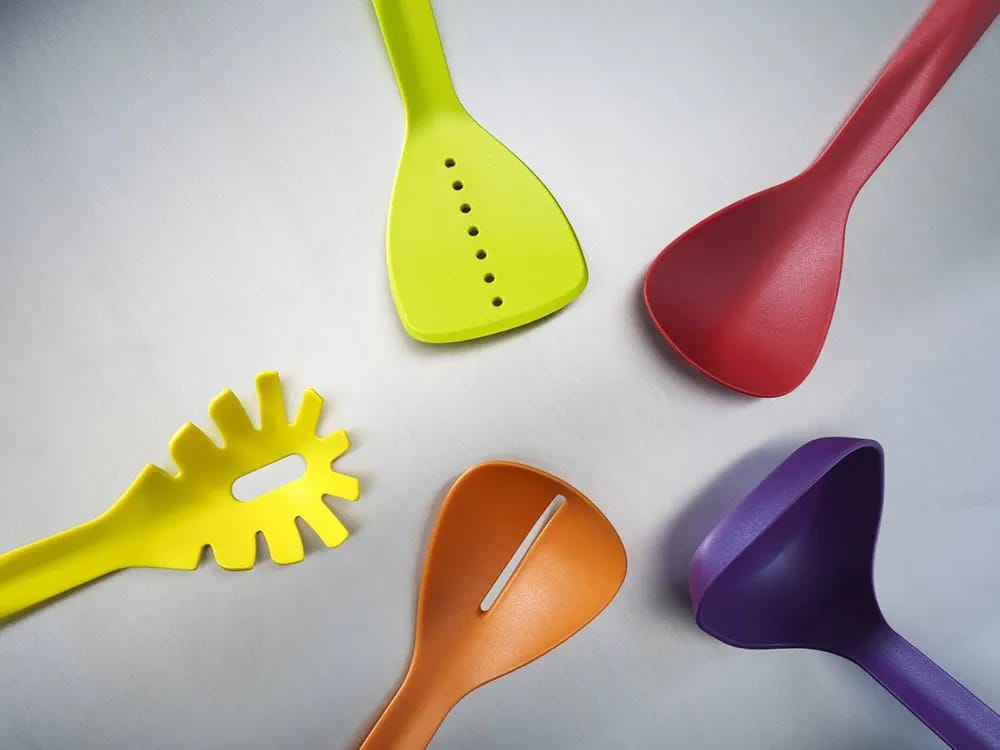 Winner Plast Compact Kitchen Tool Set with Magnetic Handles